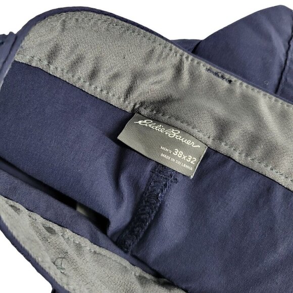Eddie Bauer Men's 38" x 31.5" Tech Pant Performance Nylon Blend - Picture 2 of 4